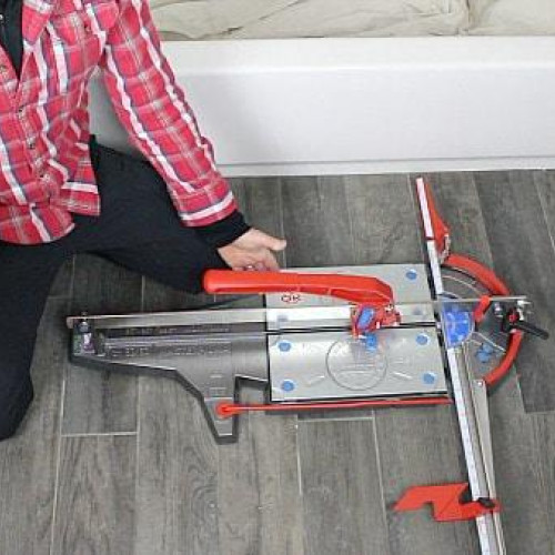 TILE CUTTING / LIFTING
