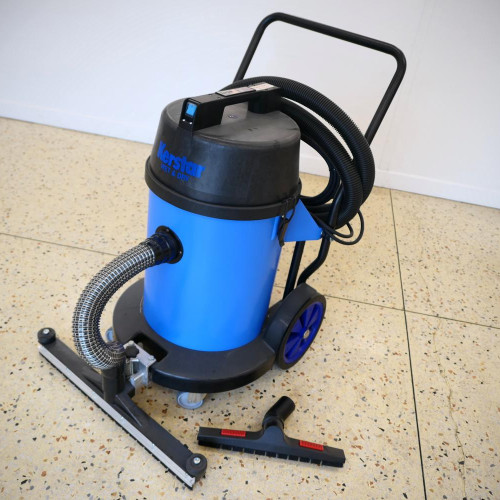 VACUUMS / STEAMERS