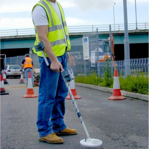 Metal Detector Man Hole