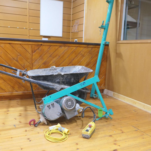 Barrow Hoist + 1 Barrow