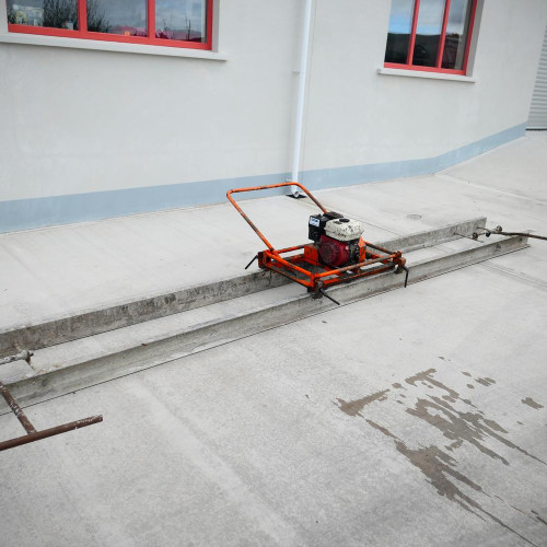 17ft Vibrating Beam Screed