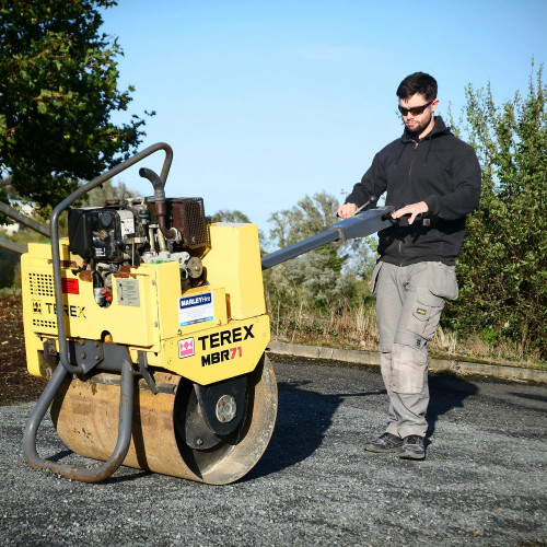 Single Drum Pedestrian Vibrating Roller