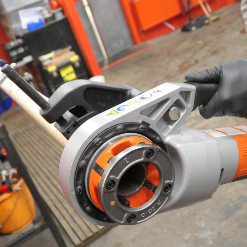 Electric Hand Held Pipe Threader