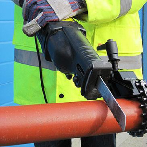 Reciprocating Pipe Saw